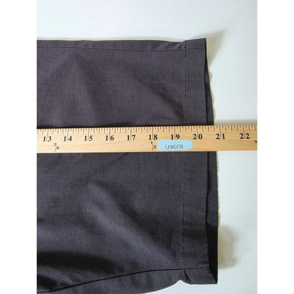 TRAVIS MATHEW Black Active Outdoor Casual Golf Textured Shorts SZ 32 - Picture 5 of 5